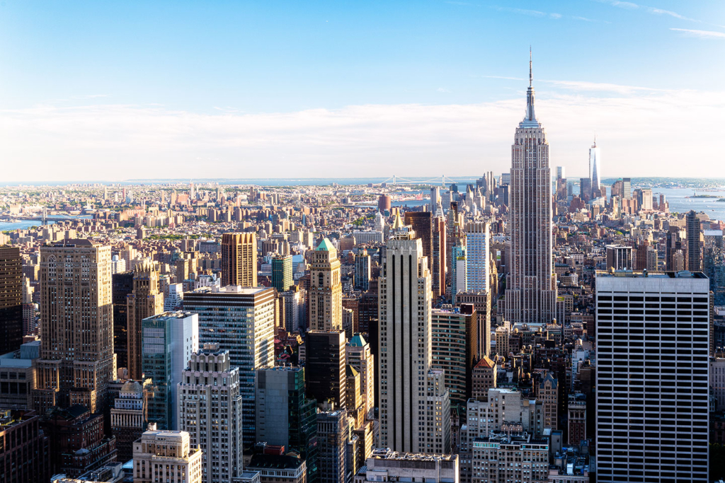 Phân tích thị trường Bất động sản Việt Nam 2023